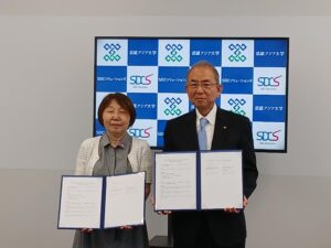 SDCソリューションズ様と武雄アジア大学が包括連携協定を締結しました